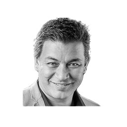 DIGITAL TECHNIQUES IN IMPLANT SURGERY AND PROSTHETICS